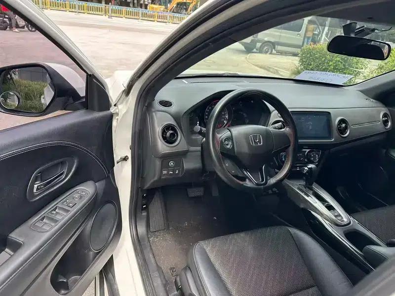 Honda XR-V 2017 1.5L LXi CVT Classic Edition — миниатюра 8