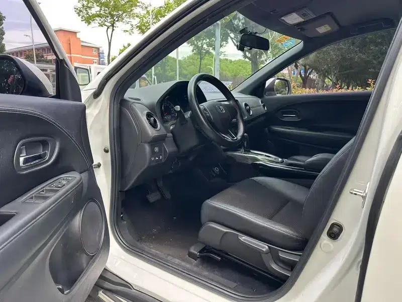 Honda XR-V 2017 1.5L LXi CVT Classic Edition — миниатюра 9