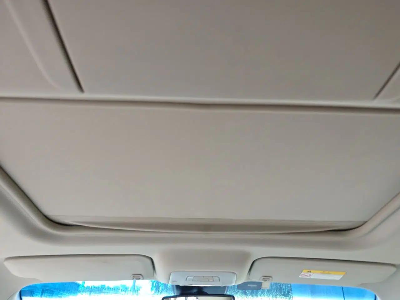 Buick GL8 2014 3.0L XT Luxury Business Flagship Edition — миниатюра 18