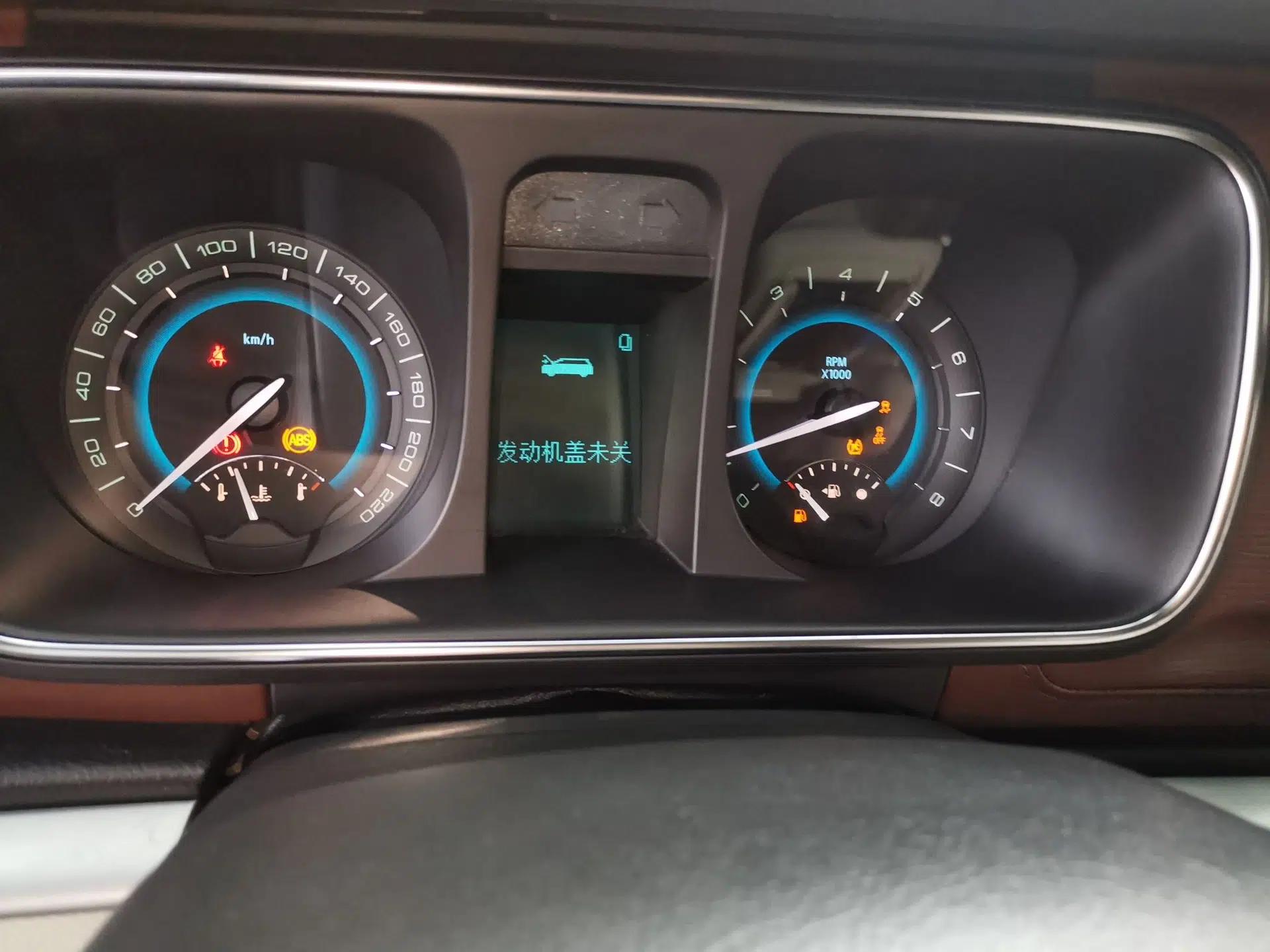 Buick GL8 2014 3.0L XT Luxury Business Flagship Edition — миниатюра 11