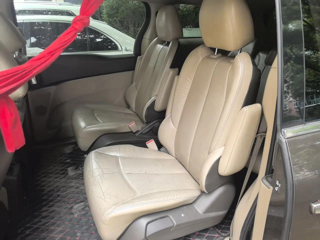 Buick GL8 2011 3.0L GT Luxury Business Haoya Edition — миниатюра 17