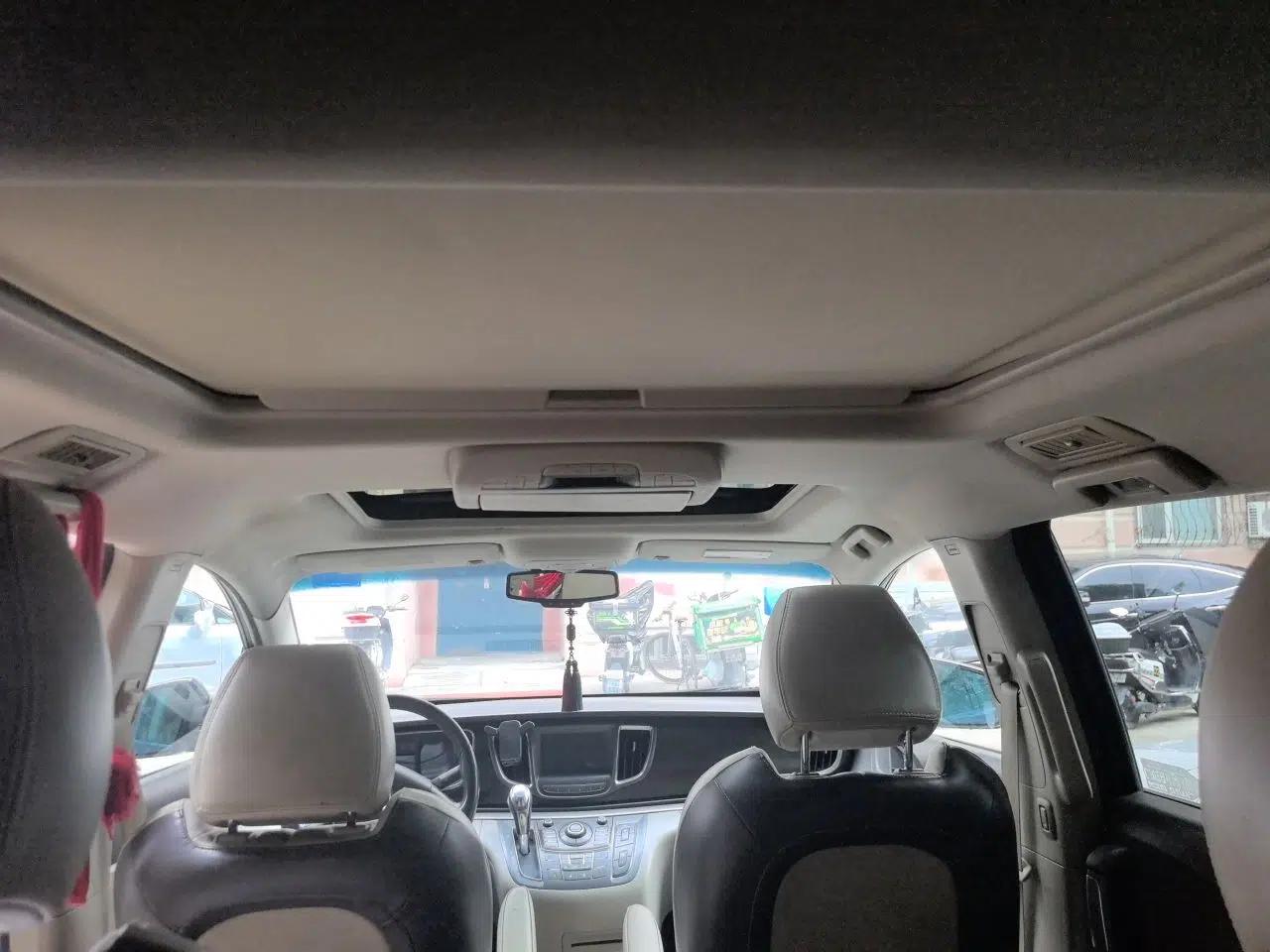 Buick GL8 2011 3.0L GT Luxury Business Haoya Edition — миниатюра 18