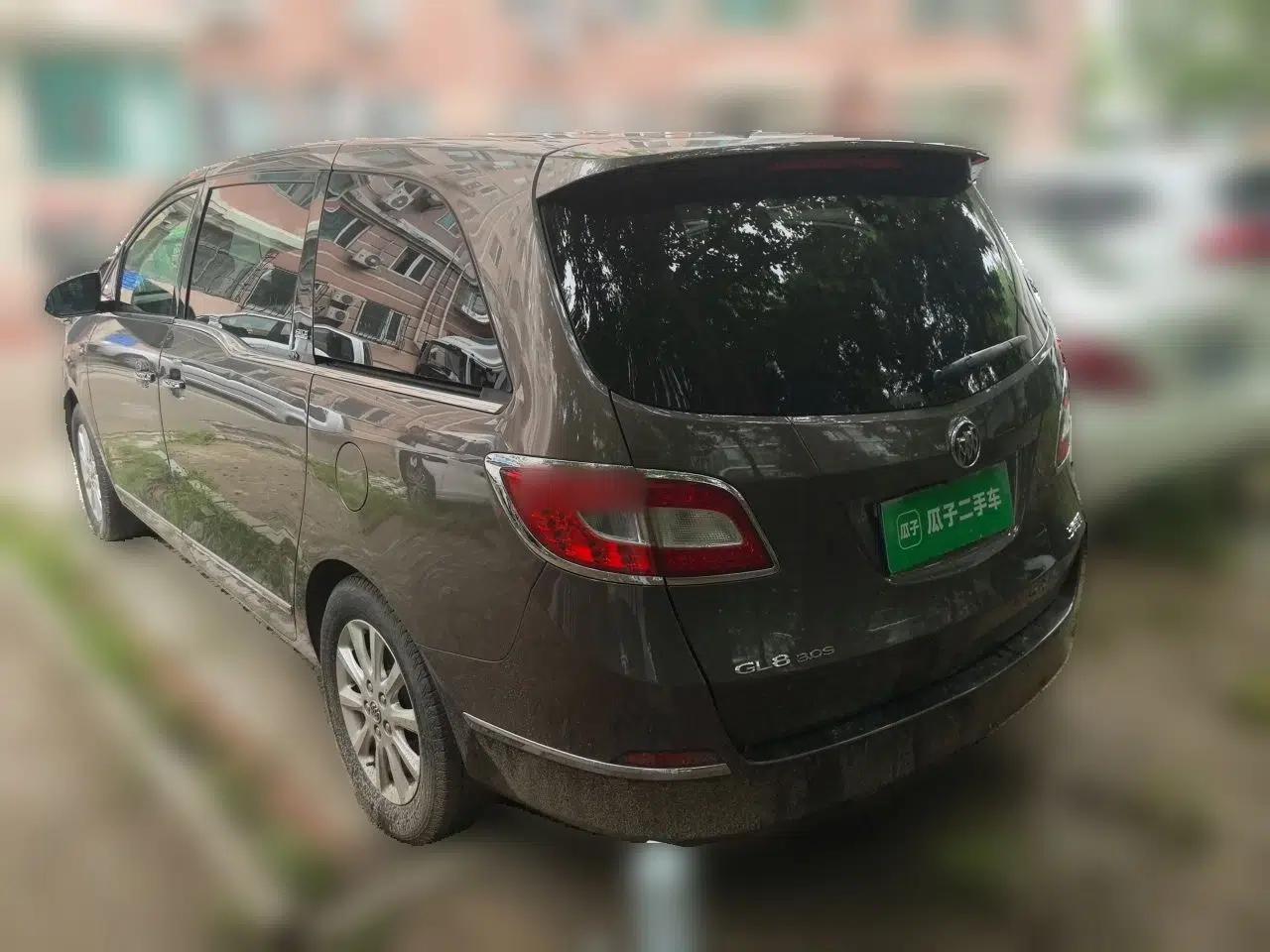 Buick GL8 2011 3.0L GT Luxury Business Haoya Edition — миниатюра 4