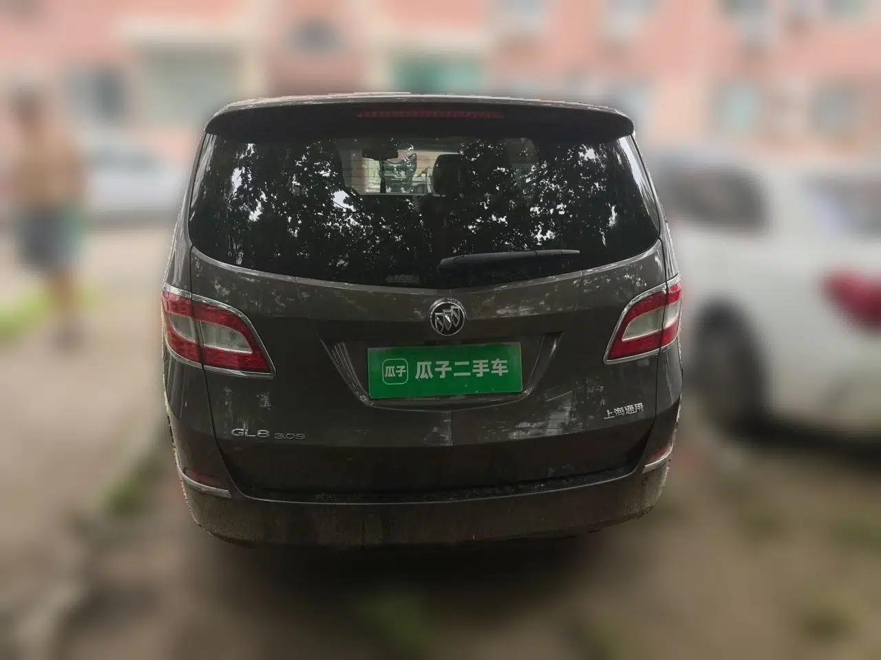 Buick GL8 2011 3.0L GT Luxury Business Haoya Edition — миниатюра 5
