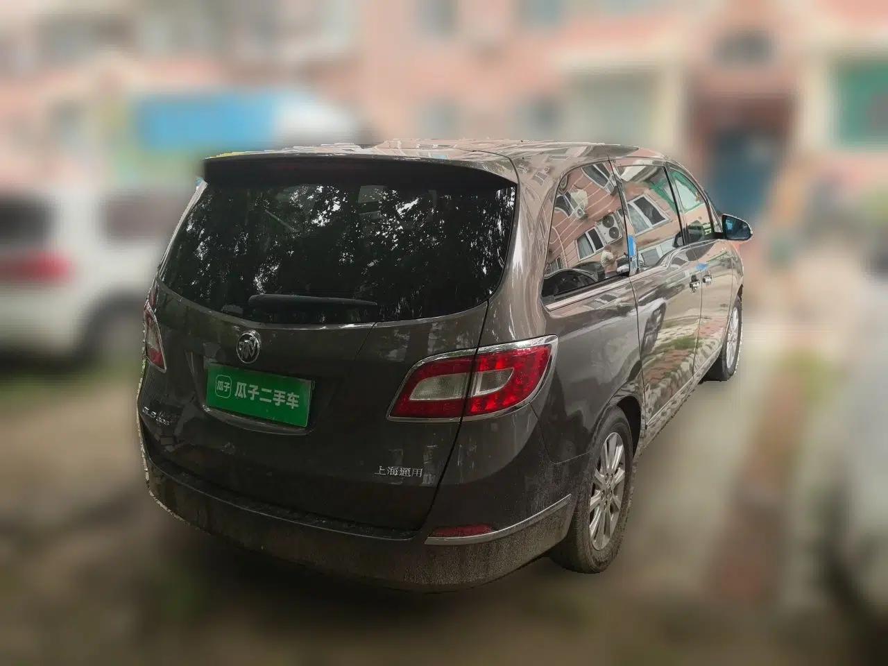 Buick GL8 2011 3.0L GT Luxury Business Haoya Edition — миниатюра 6