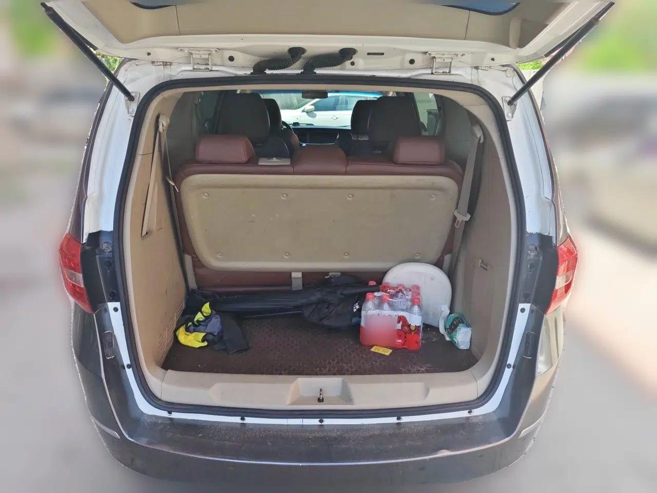 Buick GL8 2017 25S Comfort Version China V Standard — миниатюра 19