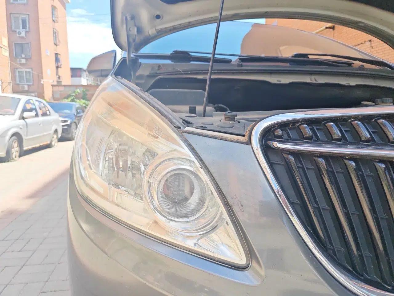Buick GL8 2017 25S Comfort Version China V Standard — миниатюра 7