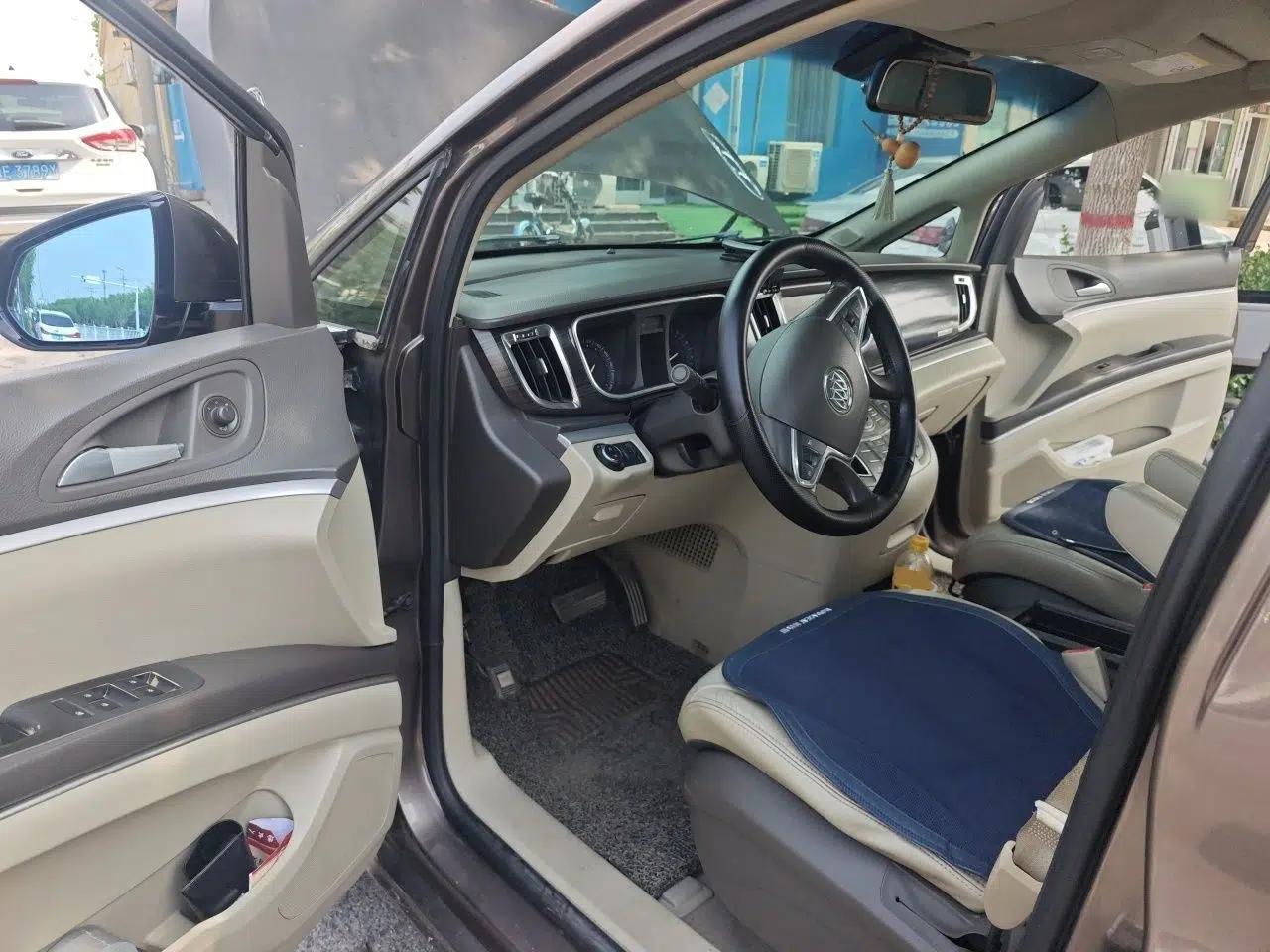 Buick GL8 2013 3.0L GT Luxury Business Haoya Edition — миниатюра 16