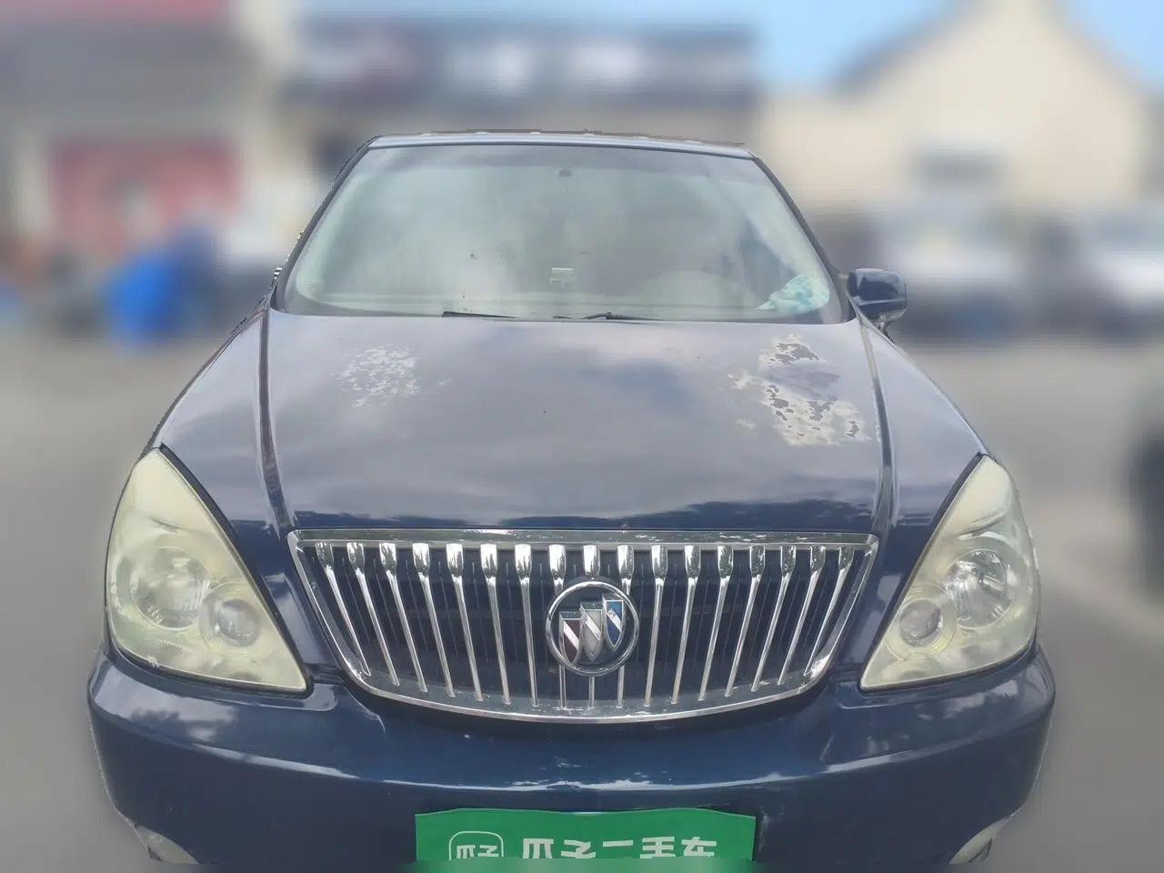 Buick GL8 2013 2.4L Comfort Edition — миниатюра 2