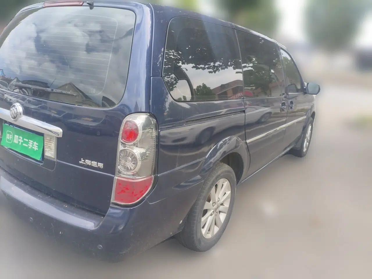 Buick GL8 2013 2.4L Comfort Edition — миниатюра 6