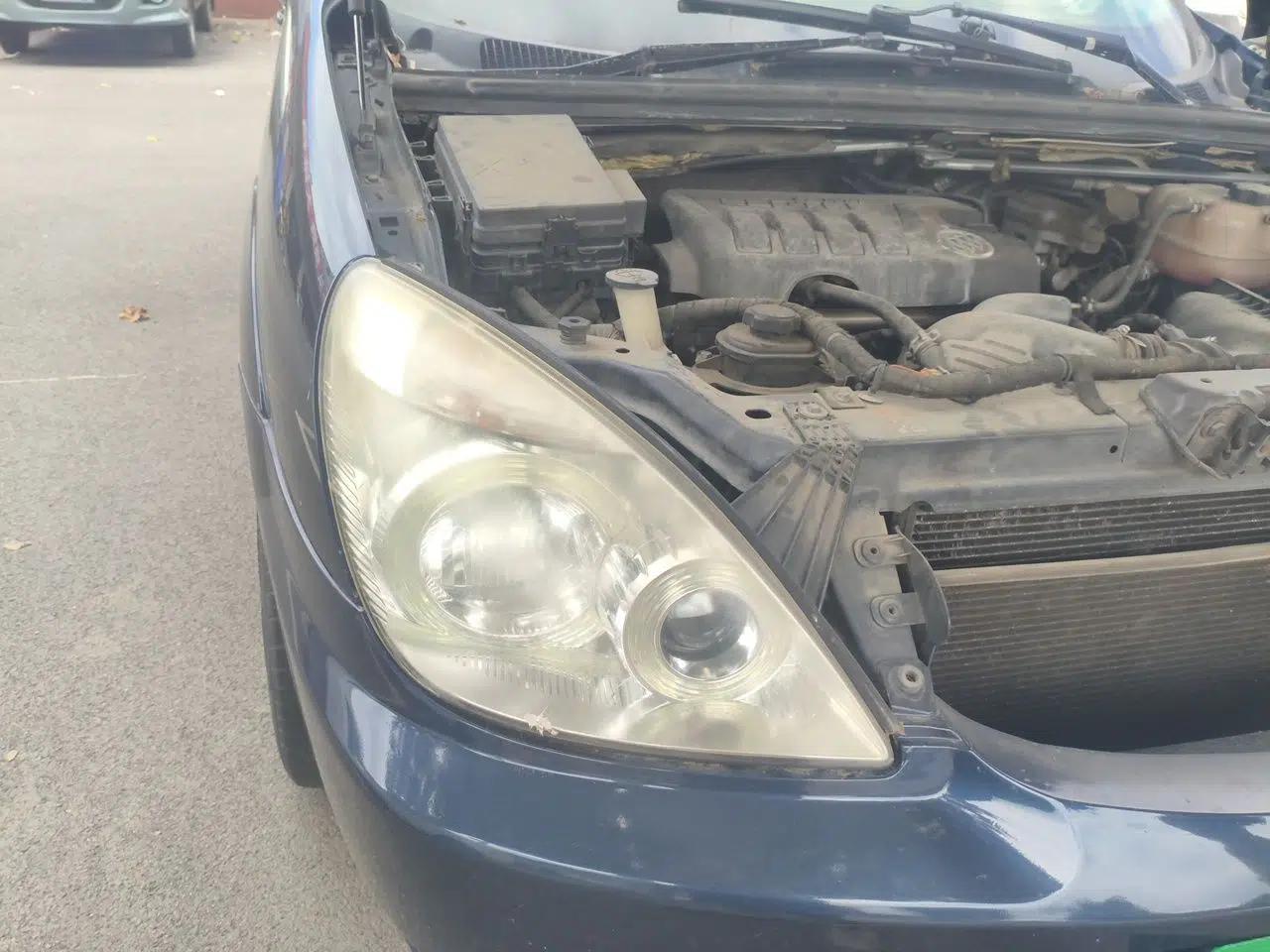 Buick GL8 2013 2.4L Comfort Edition — миниатюра 7