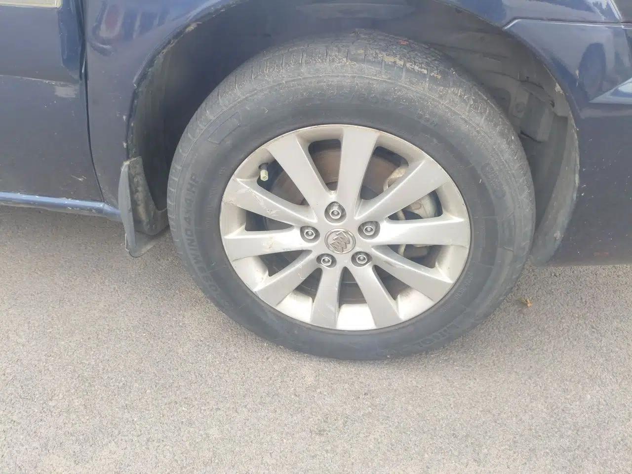 Buick GL8 2013 2.4L Comfort Edition — миниатюра 8
