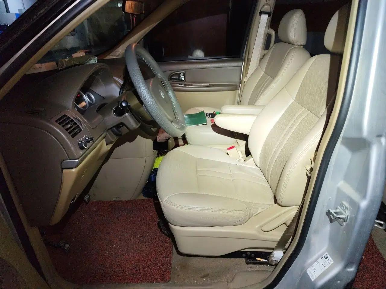 Buick GL8 2012 2.4L BASE Comfort Edition — миниатюра 15