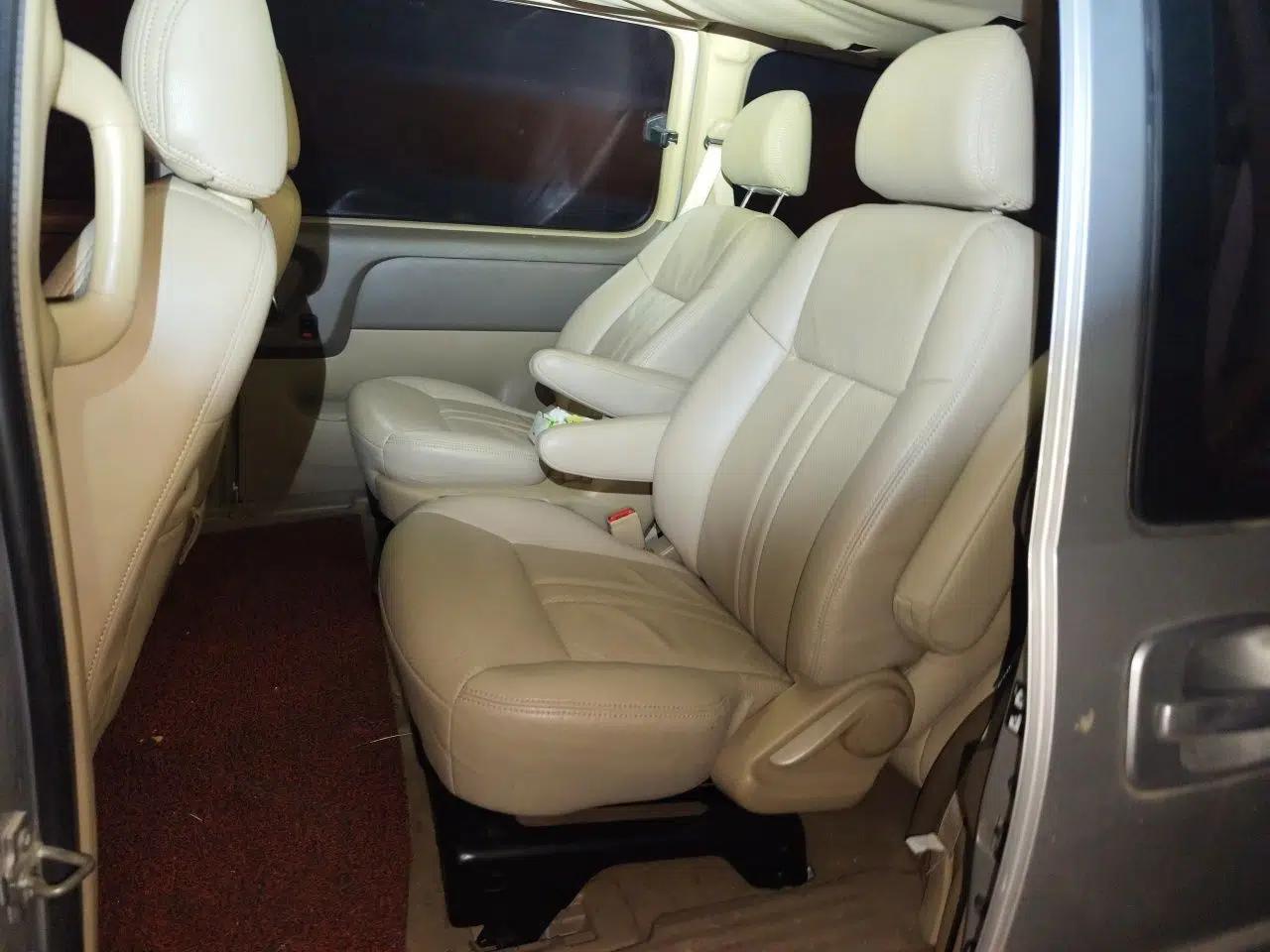 Buick GL8 2012 2.4L BASE Comfort Edition — миниатюра 17