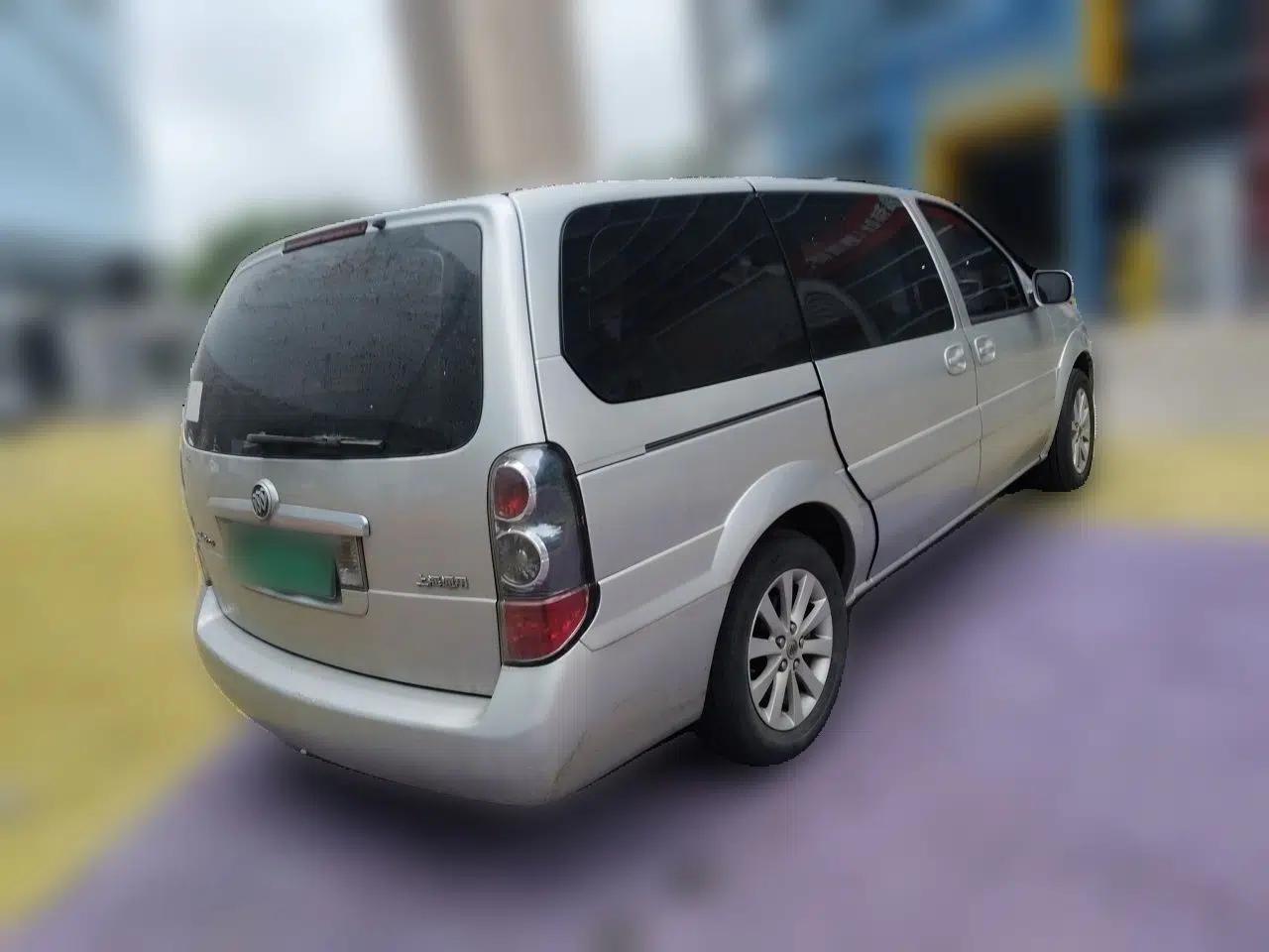 Buick GL8 2012 2.4L BASE Comfort Edition — миниатюра 6