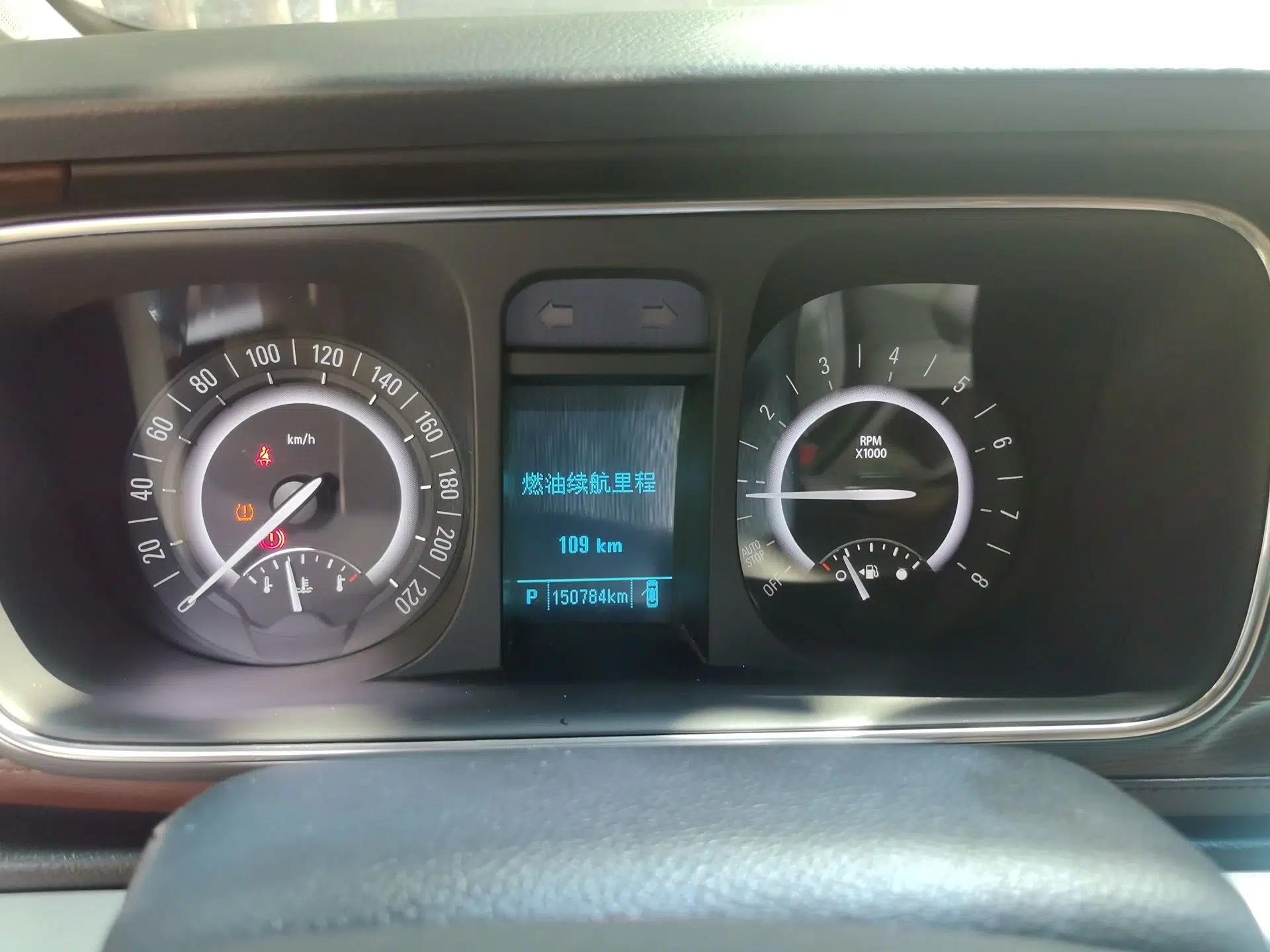 Buick GL8 2018 28T Luxury Model China VI Standard — миниатюра 11
