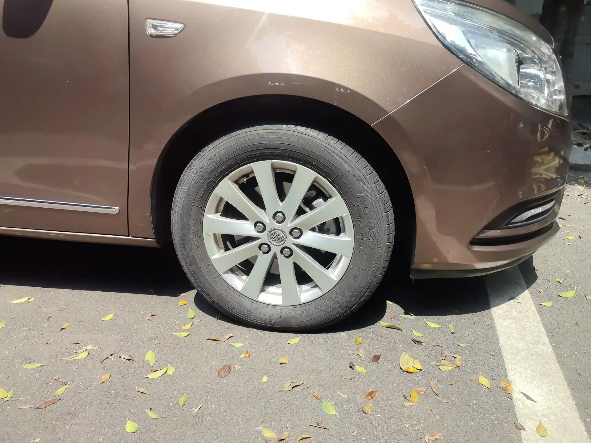 Buick GL8 2018 28T Luxury Model China VI Standard — миниатюра 8