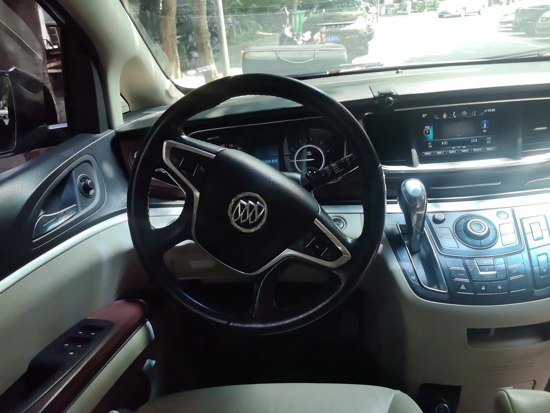 Buick GL8 2018 28T Luxury Model China VI Standard — миниатюра 10