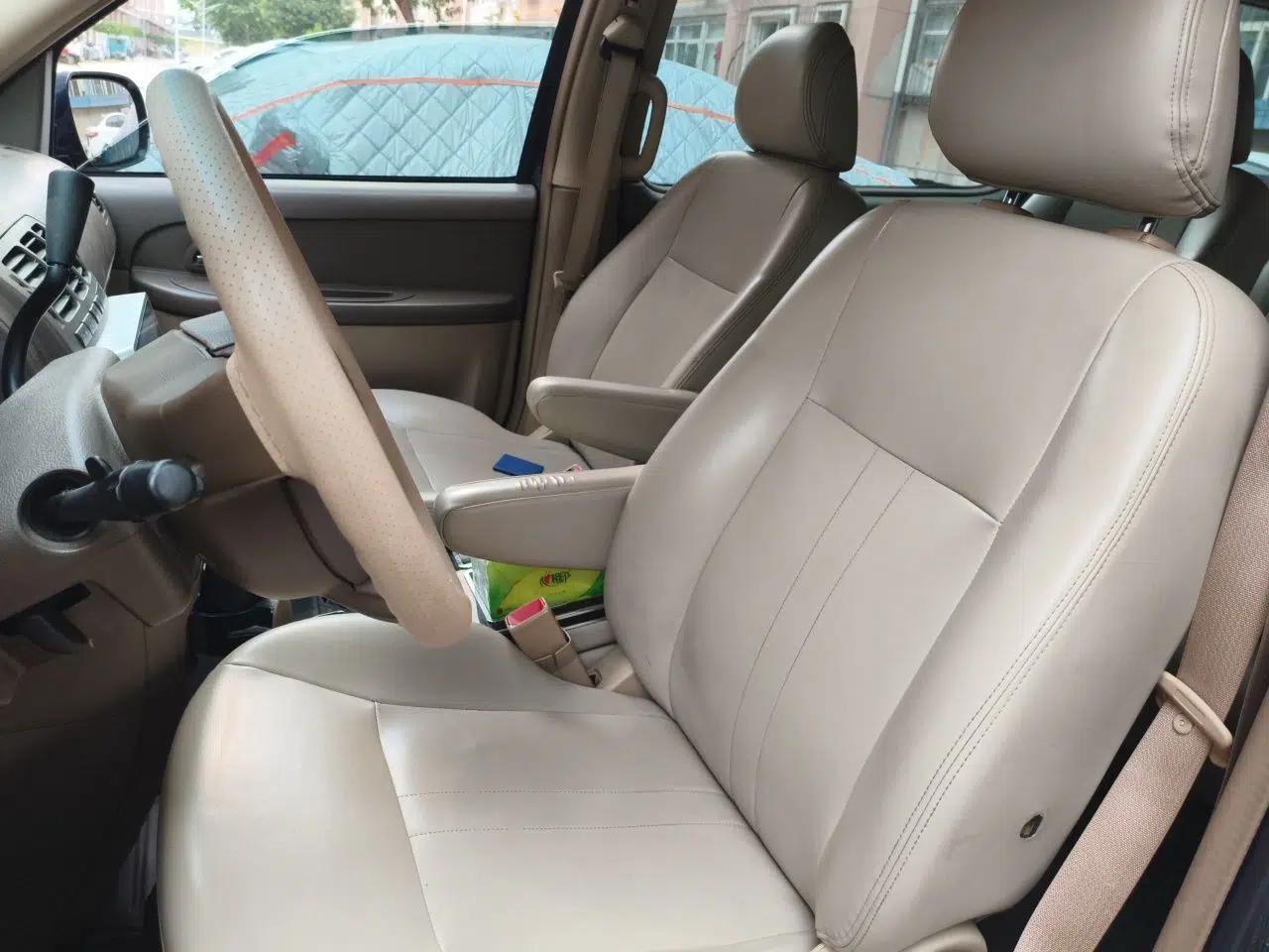Buick GL8 2014 2.4L Comfort Edition — миниатюра 15