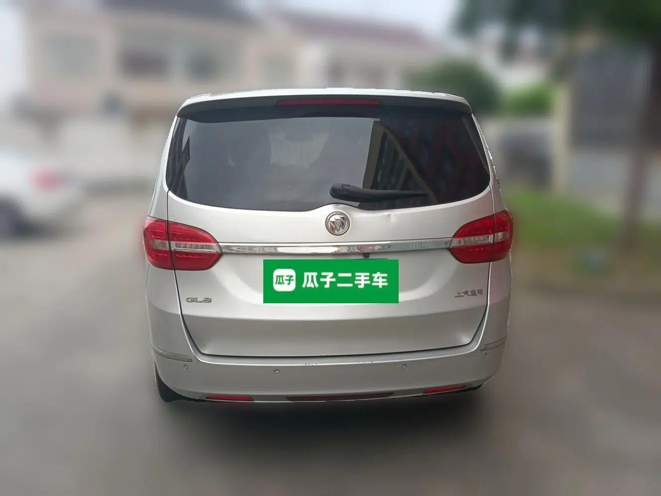 Buick GL8 2015 2.4L Luxury Business Premium Edition — миниатюра 5