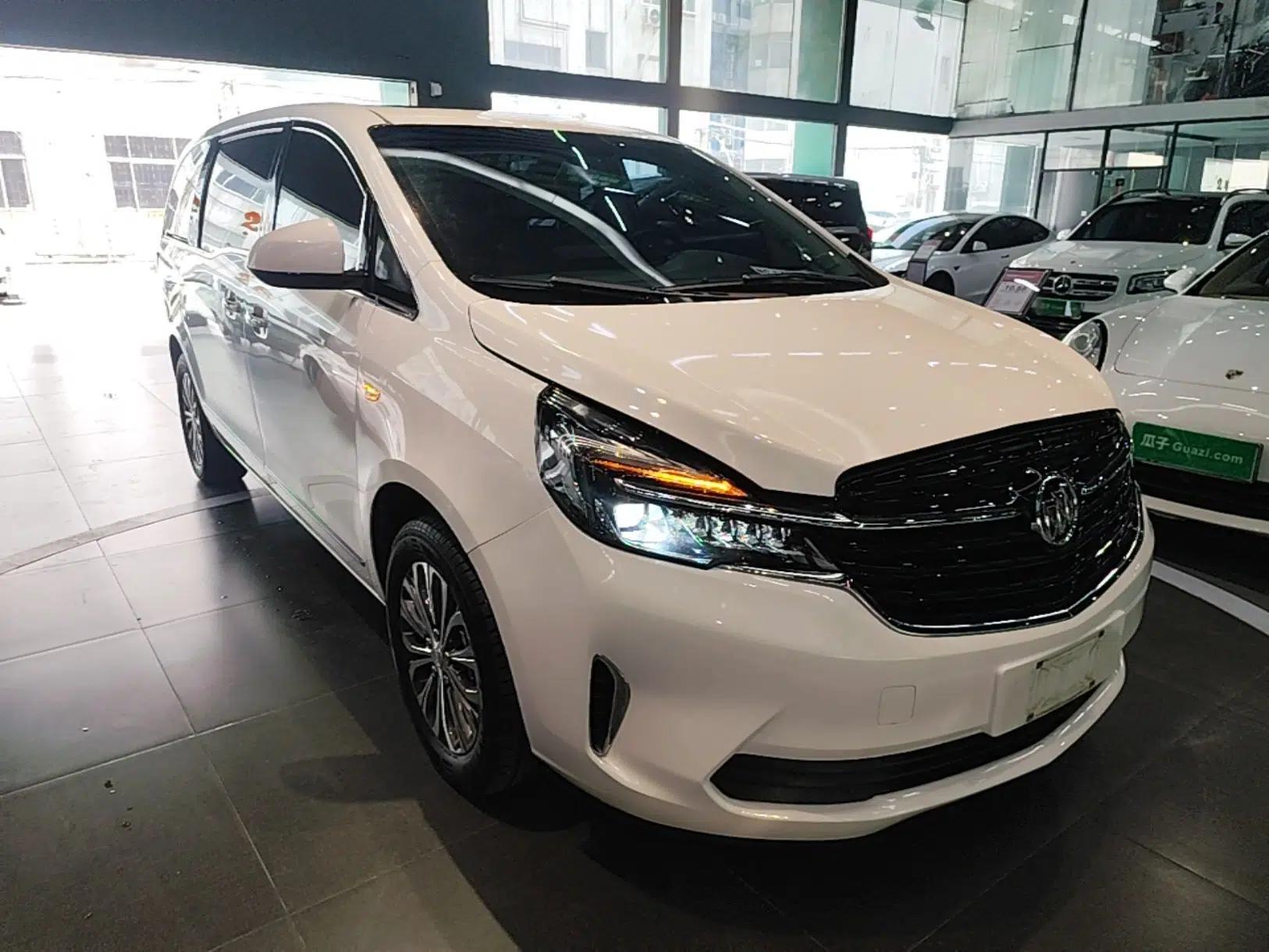 Buick GL8 2020 Land Business Class 652T Luxury Model — миниатюра 3