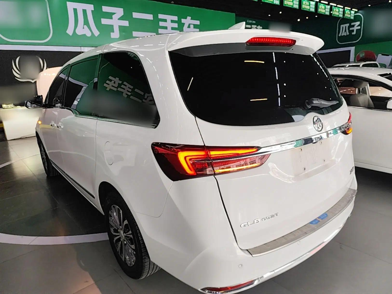 Buick GL8 2020 Land Business Class 652T Luxury Model — миниатюра 4