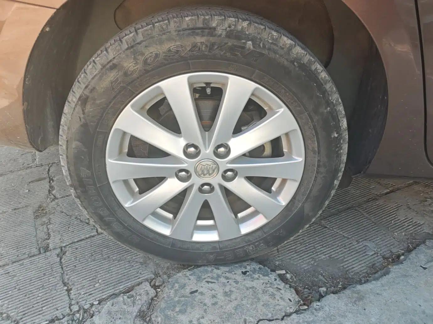 Buick GL8 2018 28T Comfort Model China VI Standard — миниатюра 11