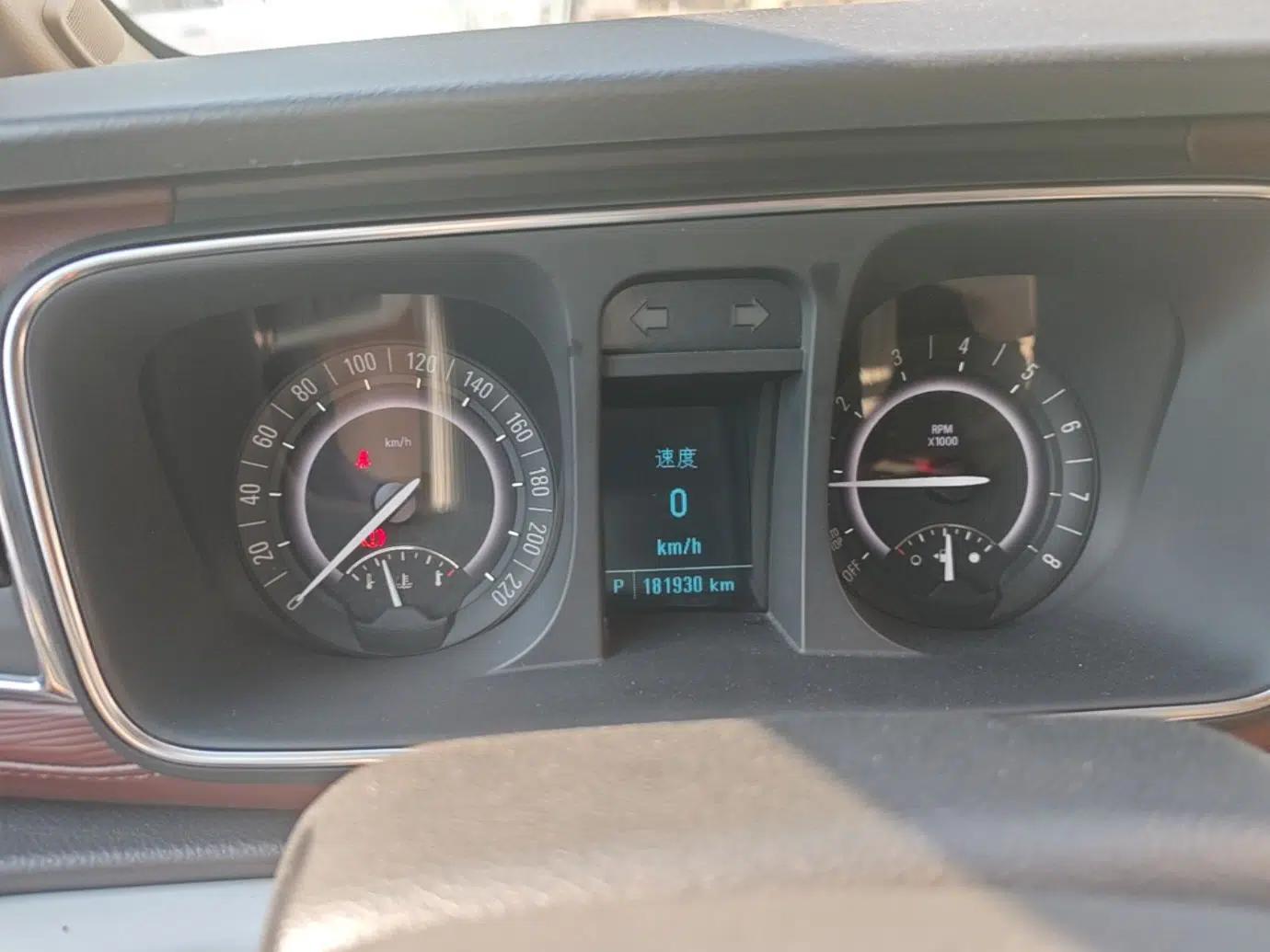 Buick GL8 2018 28T Comfort Model China VI Standard — миниатюра 14