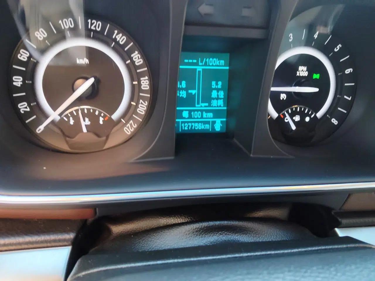 Buick GL8 2018 28T Luxury Model China VI Standard — миниатюра 12