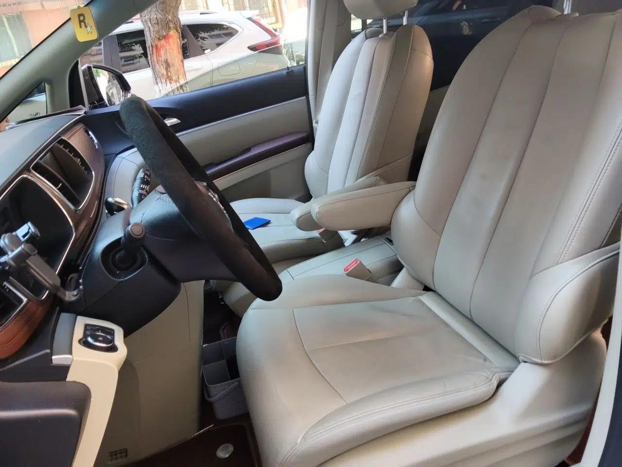 Buick GL8 2018 28T Luxury Model China VI Standard — миниатюра 15