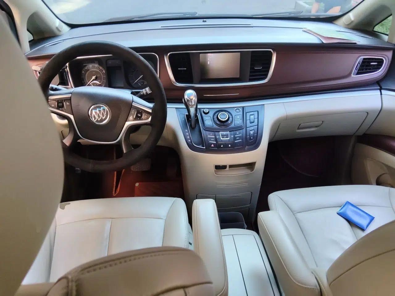 Buick GL8 2018 28T Luxury Model China VI Standard — миниатюра 9