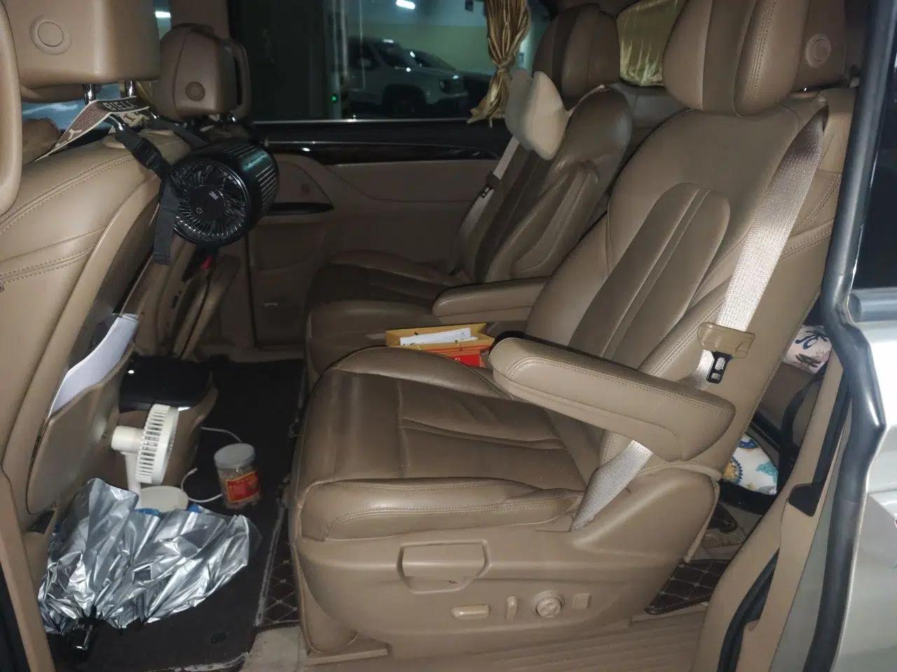 Buick GL8 2017 ES 28T Flagship Model China V Standard — миниатюра 17