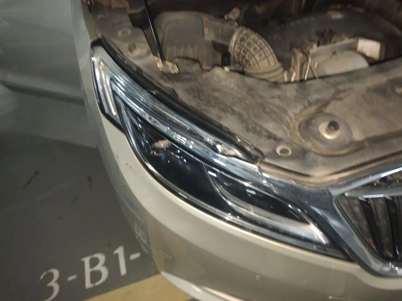 Buick GL8 2017 ES 28T Flagship Model China V Standard — миниатюра 7