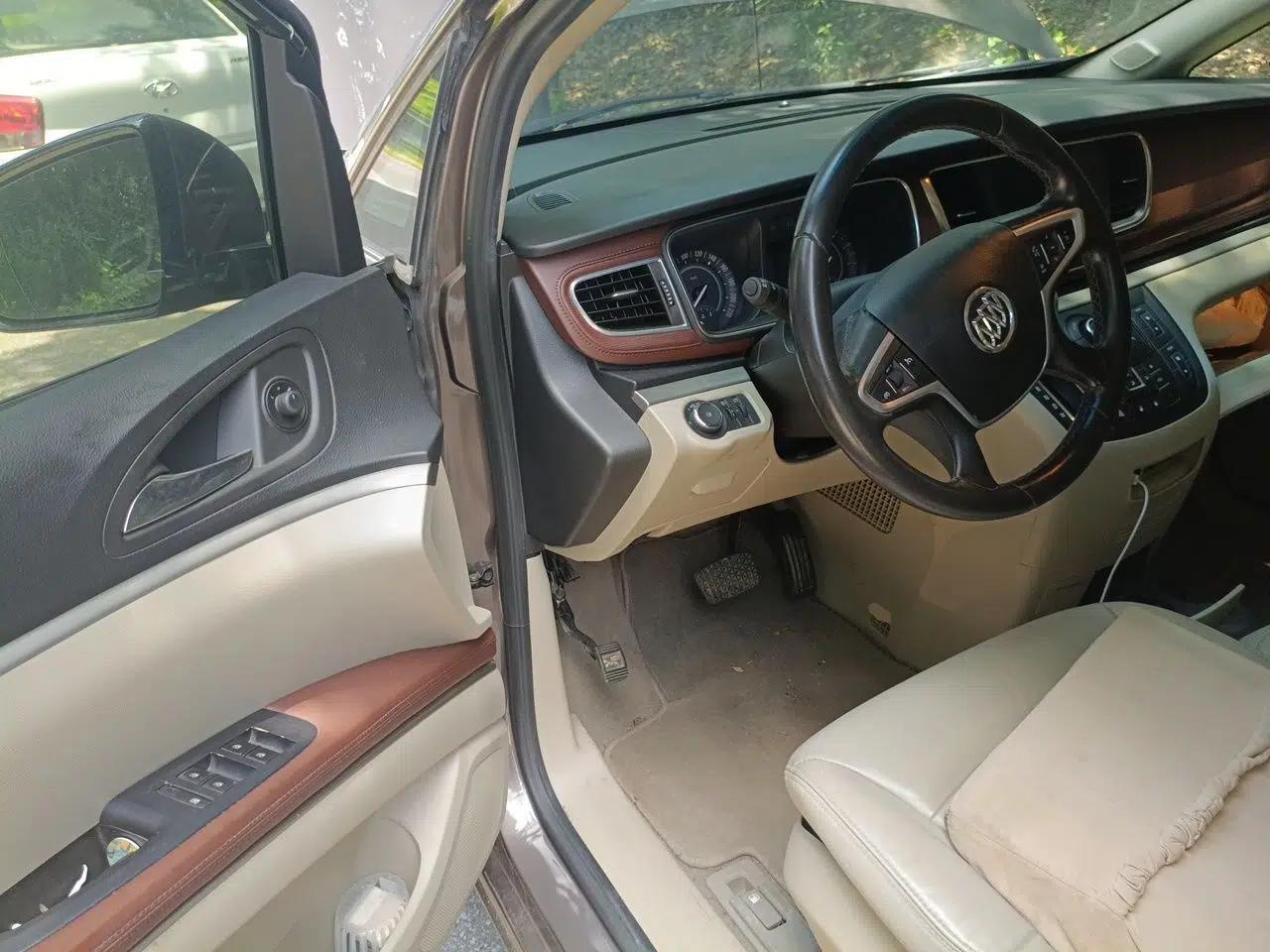 Buick GL8 2017 25S Luxury Version China V Standard — миниатюра 16