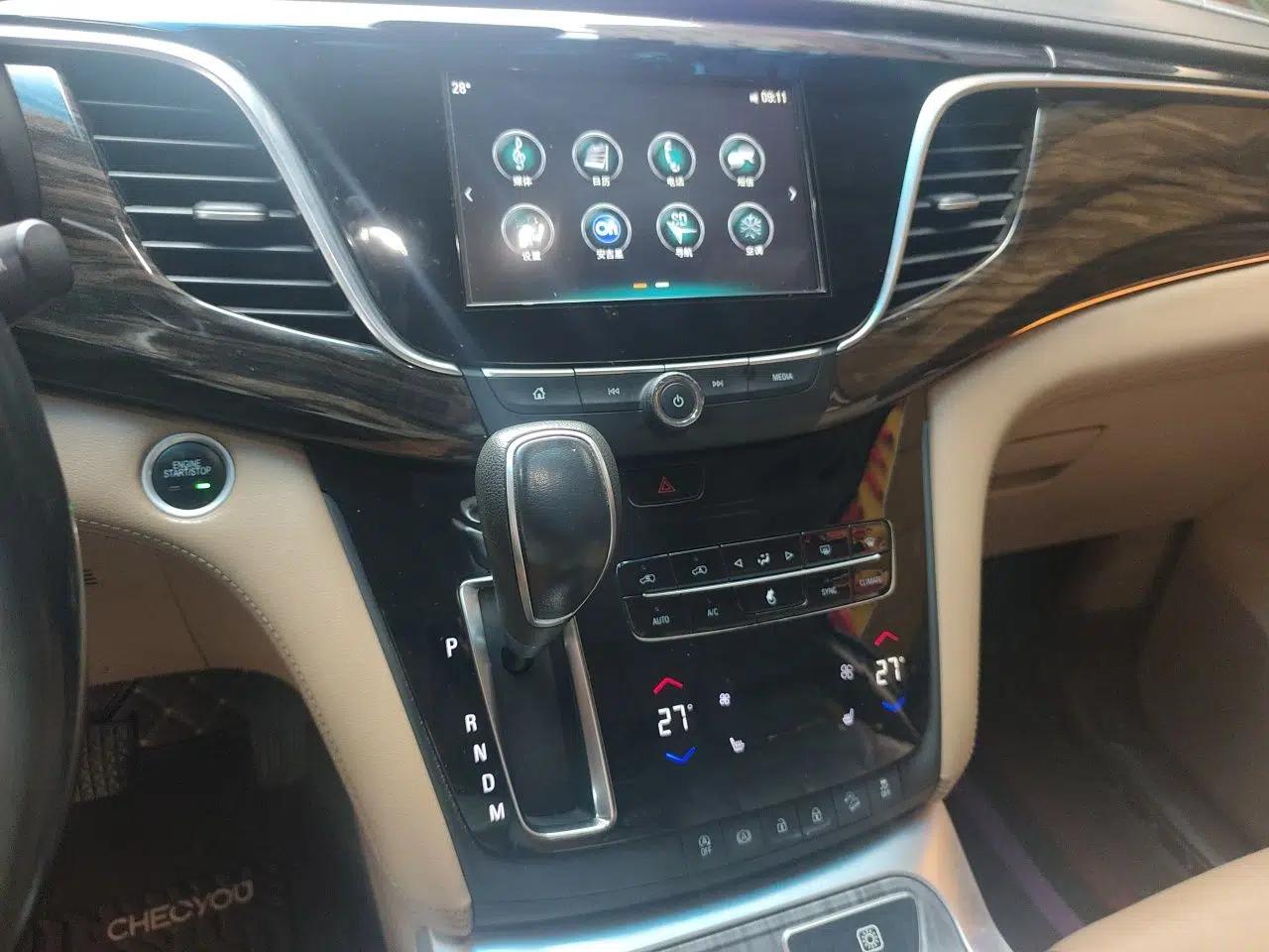 Buick GL8 2017 ES 28T Luxury Model China V Standard — миниатюра 13
