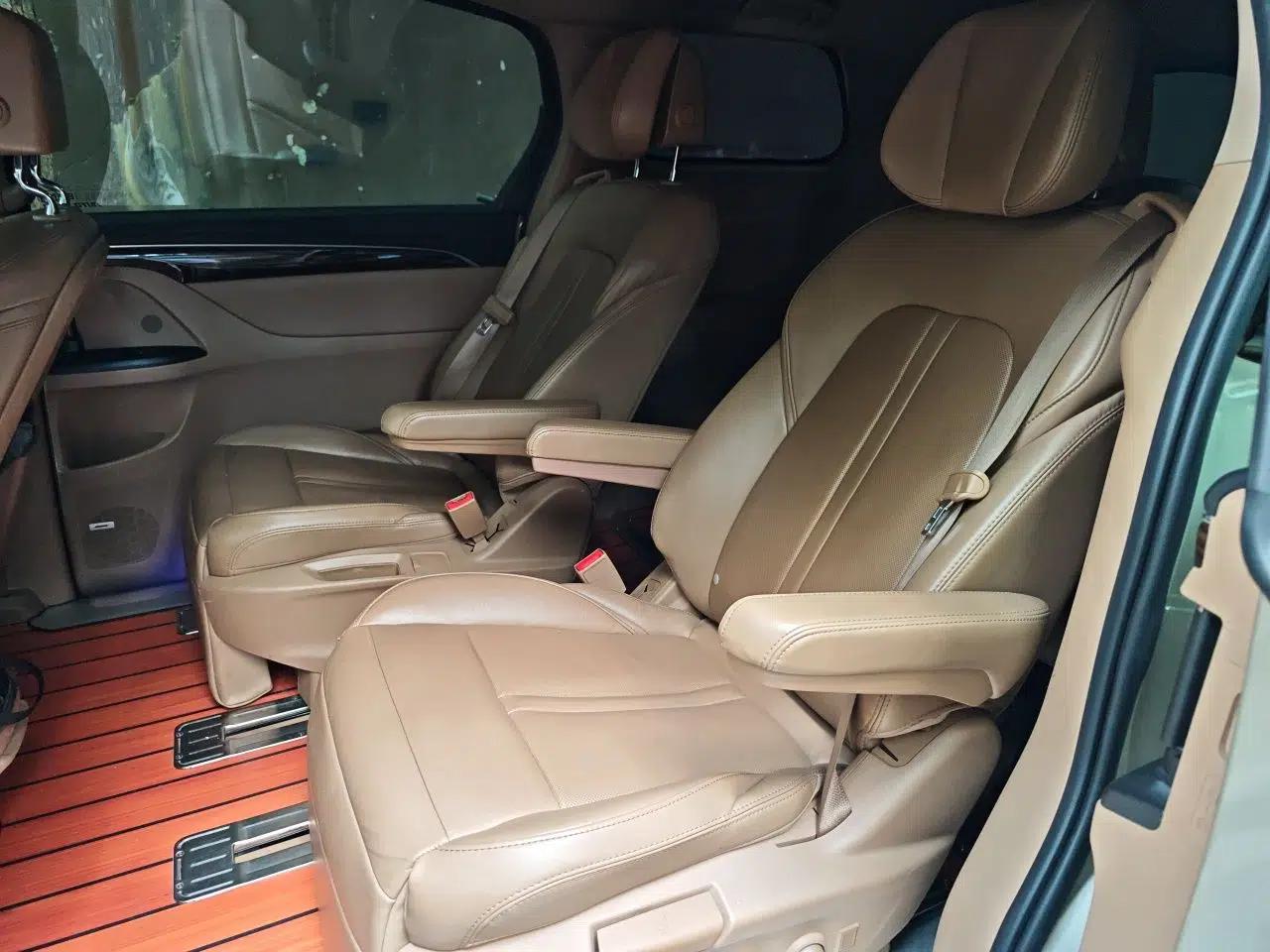 Buick GL8 2017 ES 28T Flagship Model China V Standard — миниатюра 17