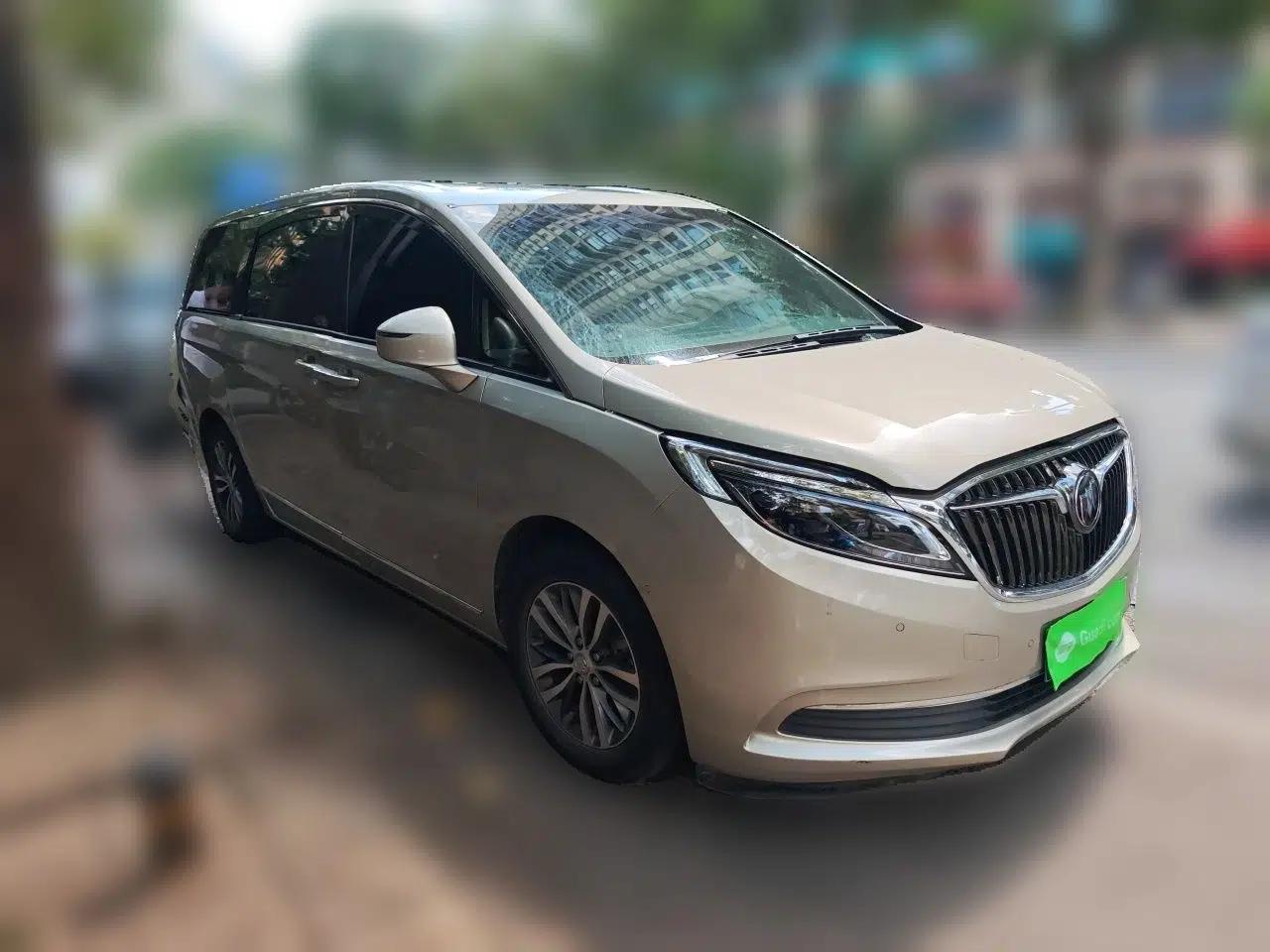 Buick GL8 2017 ES 28T Flagship Model China V Standard — миниатюра 3