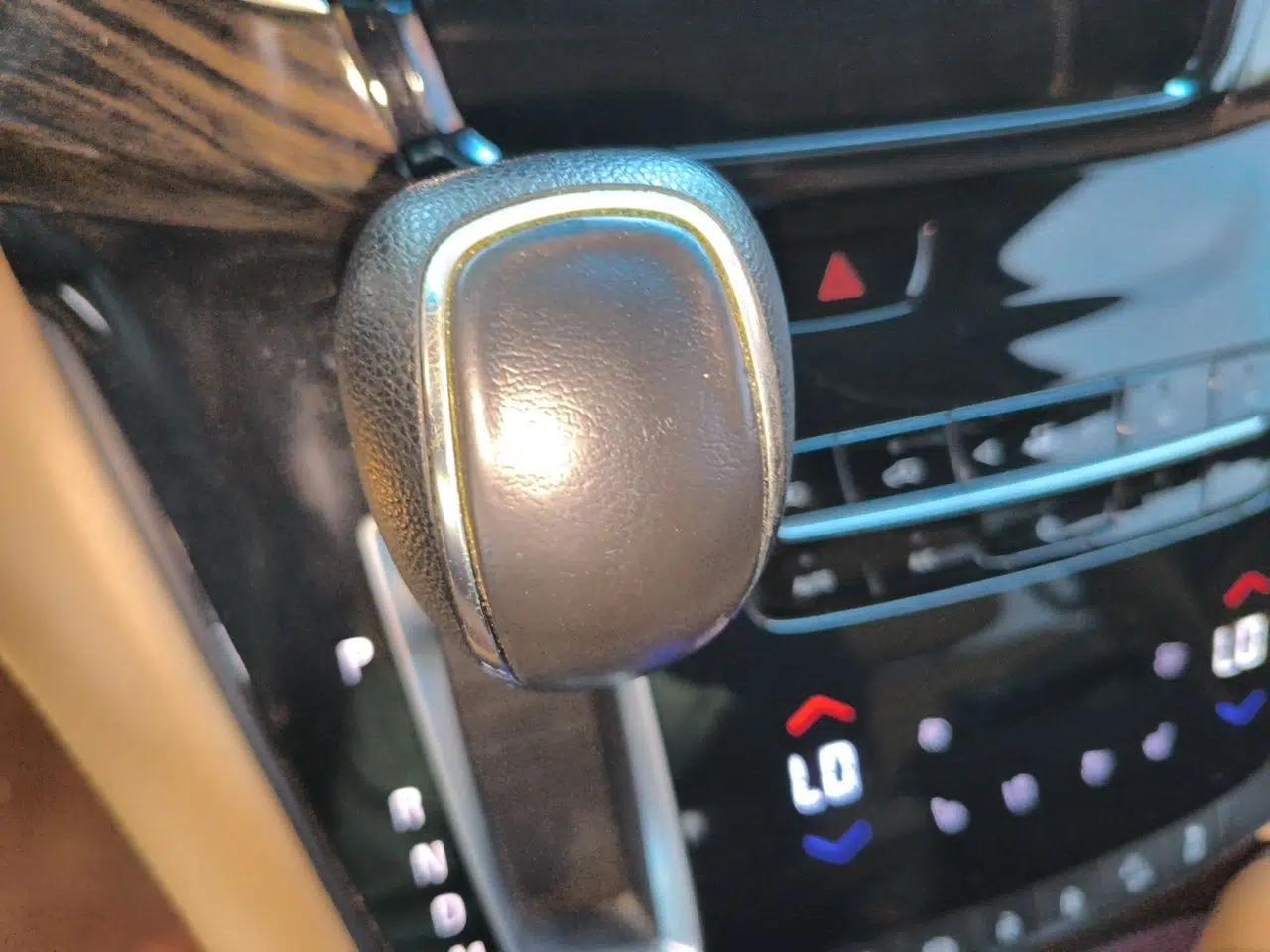 Buick GL8 2018 ES 28T Flagship Model China VI Standard — миниатюра 14