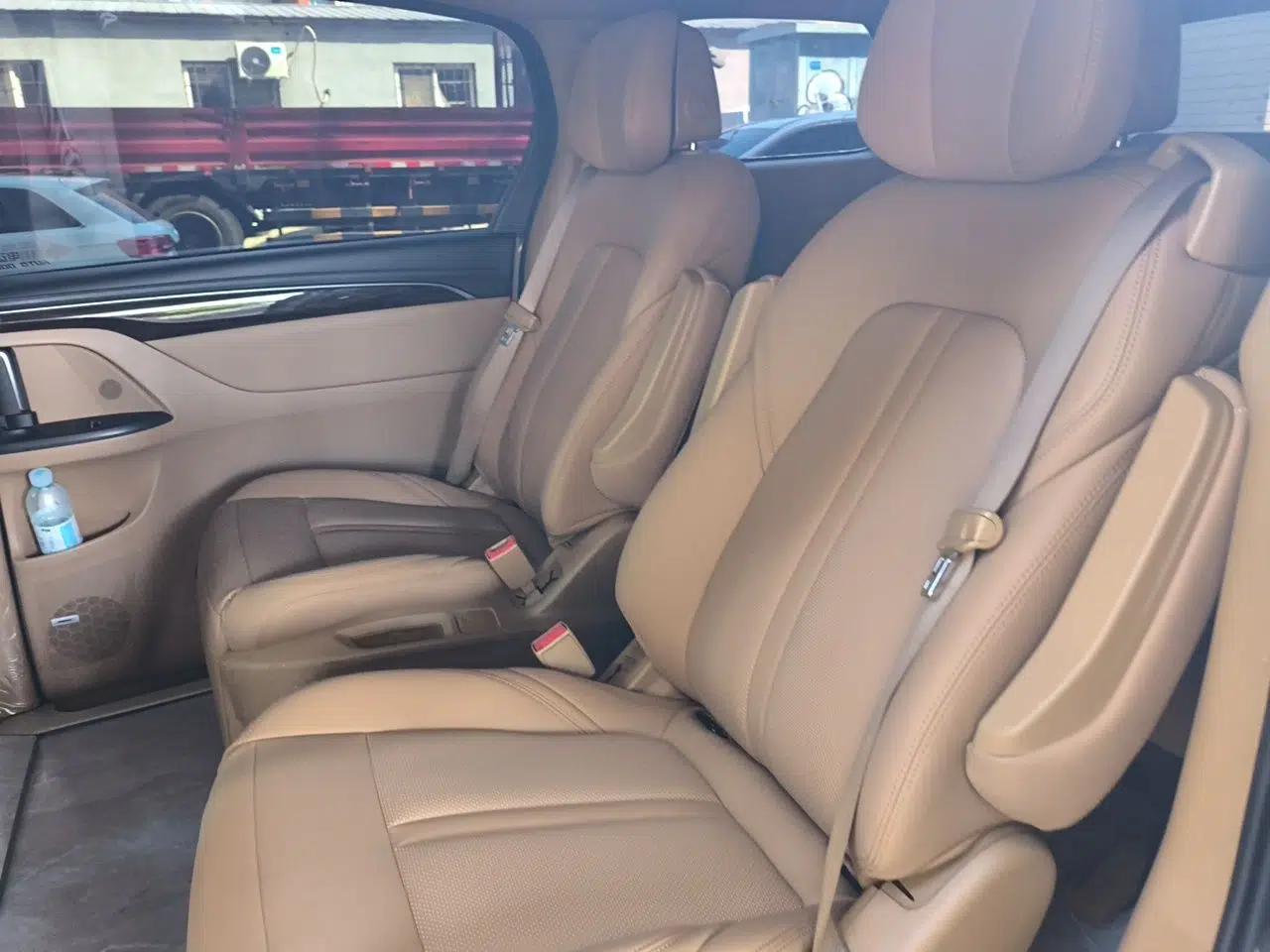 Buick GL8 2018 ES 28T Flagship Model China VI Standard — миниатюра 17