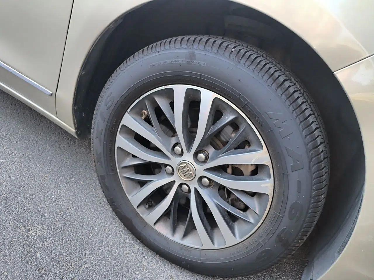 Buick GL8 2018 ES 28T Flagship Model China VI Standard — миниатюра 8