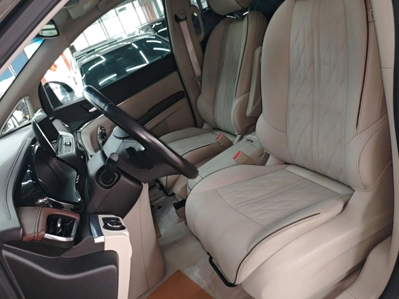 Buick GL8 2022 Land Business Class 652T Luxury Model — миниатюра 17
