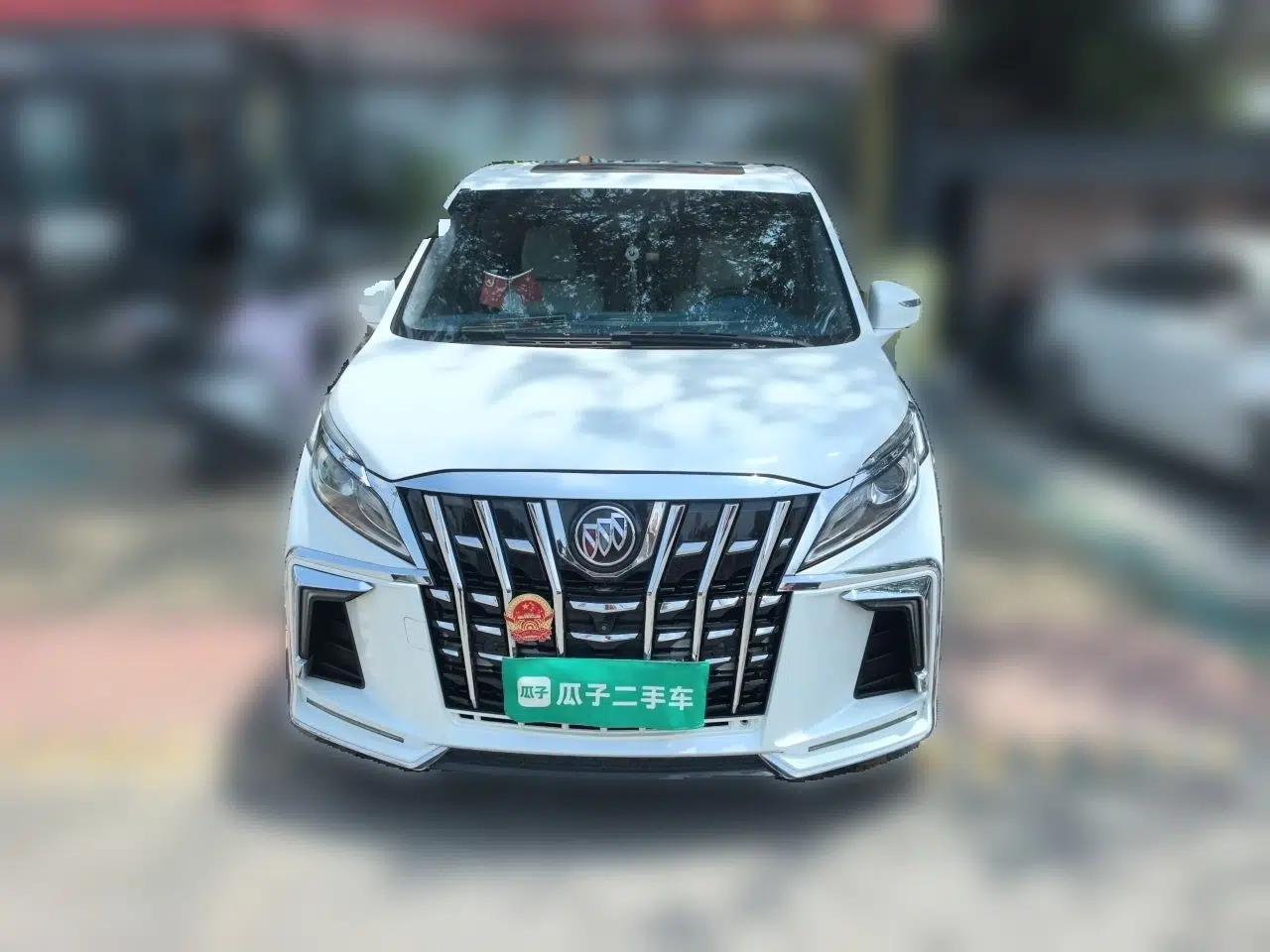 Buick GL8 2017 ES 28T Comfort Model China V Standard — миниатюра 2