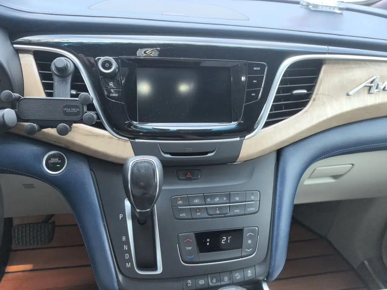 Buick GL8 2017 ES 28T Comfort Model China V Standard — миниатюра 13