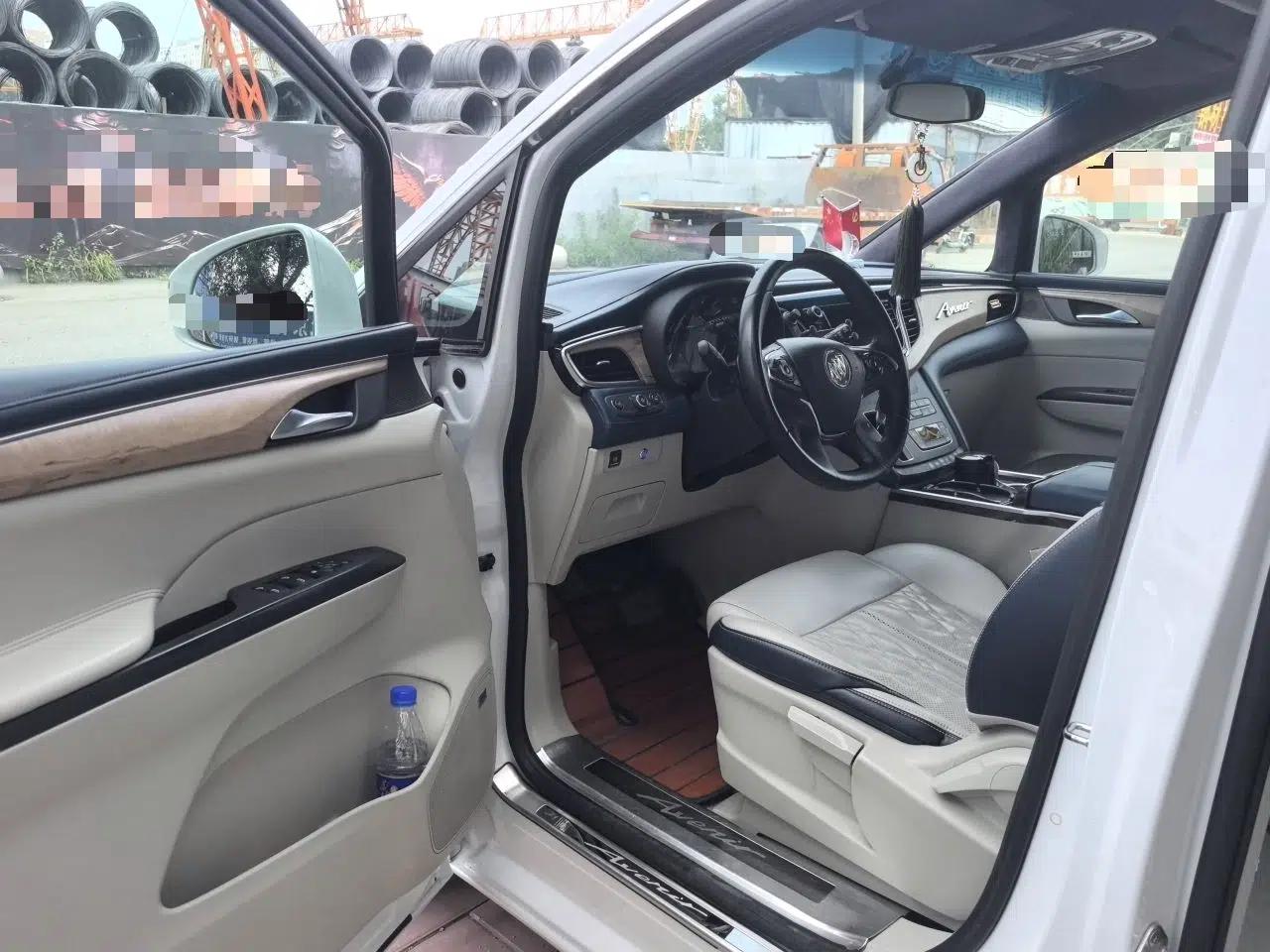 Buick GL8 2017 ES 28T Comfort Model China V Standard — миниатюра 16