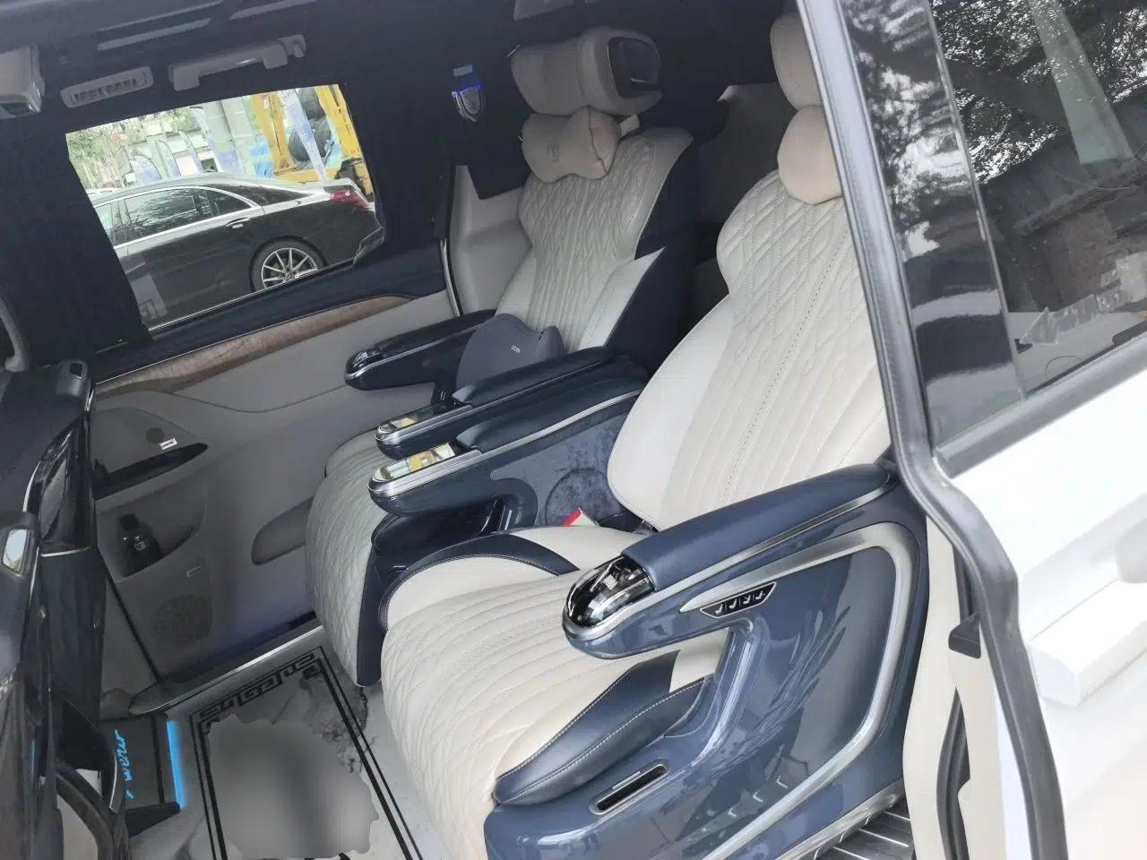 Buick GL8 2017 ES 28T Comfort Model China V Standard — миниатюра 17