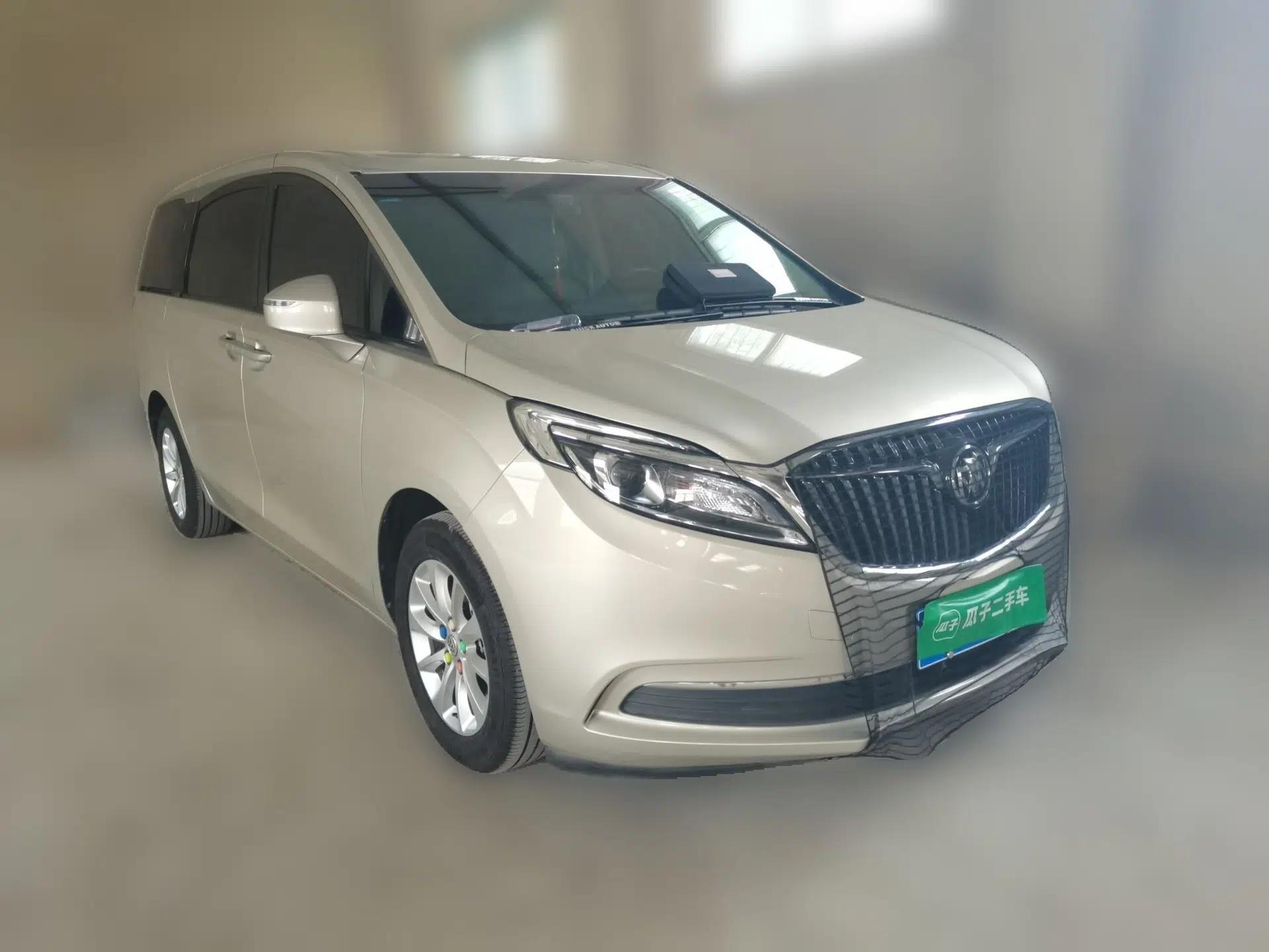 Buick GL8 2017 ES 28T Comfort Model China V Standard — миниатюра 3