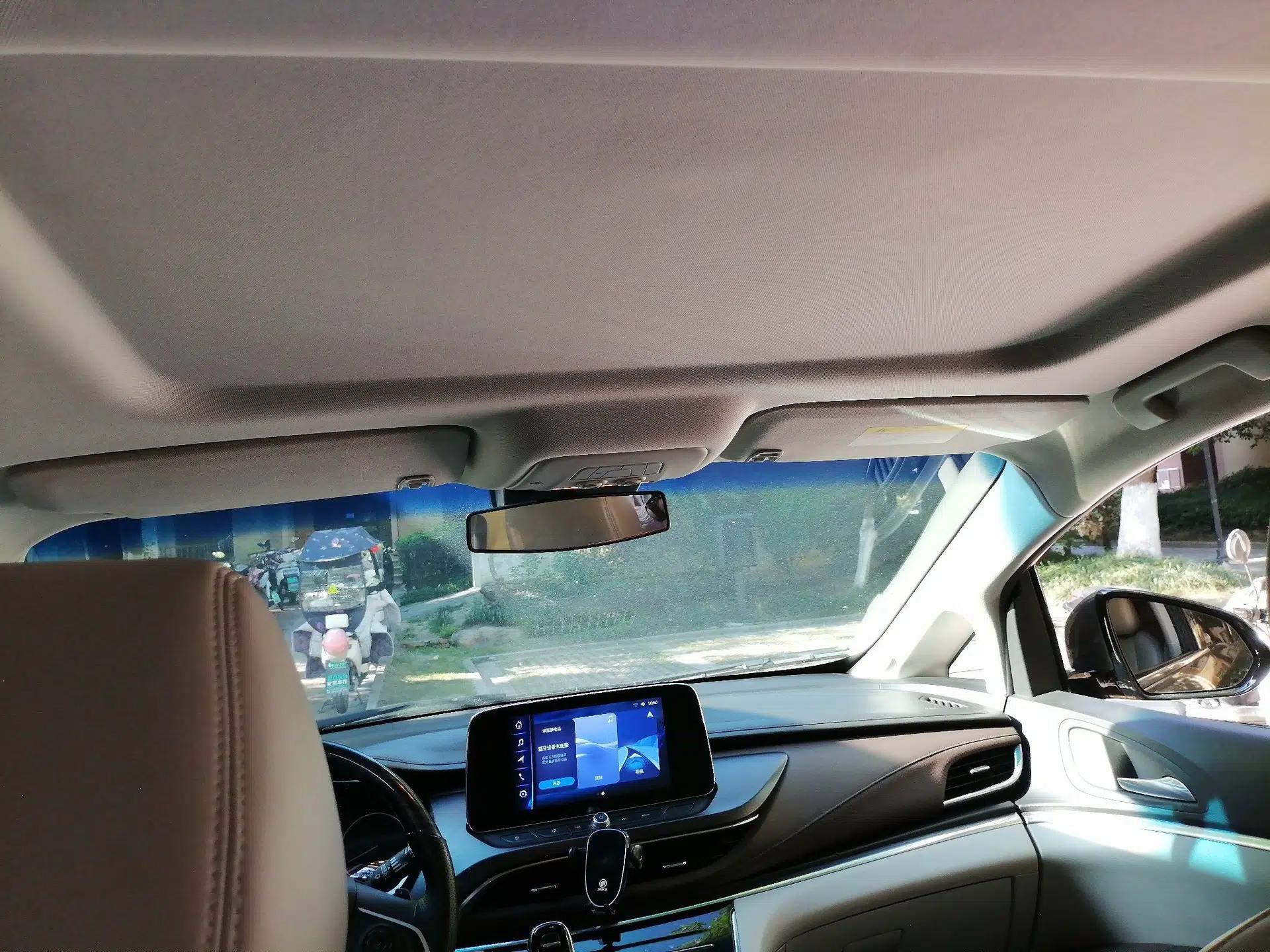 Buick GL8 2023 Land Executive Class Comfort Model — миниатюра 18