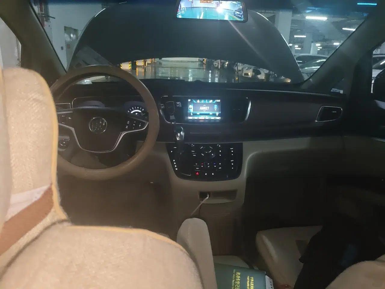 Buick GL8 2017 25S Comfort Version China V Standard — миниатюра 9