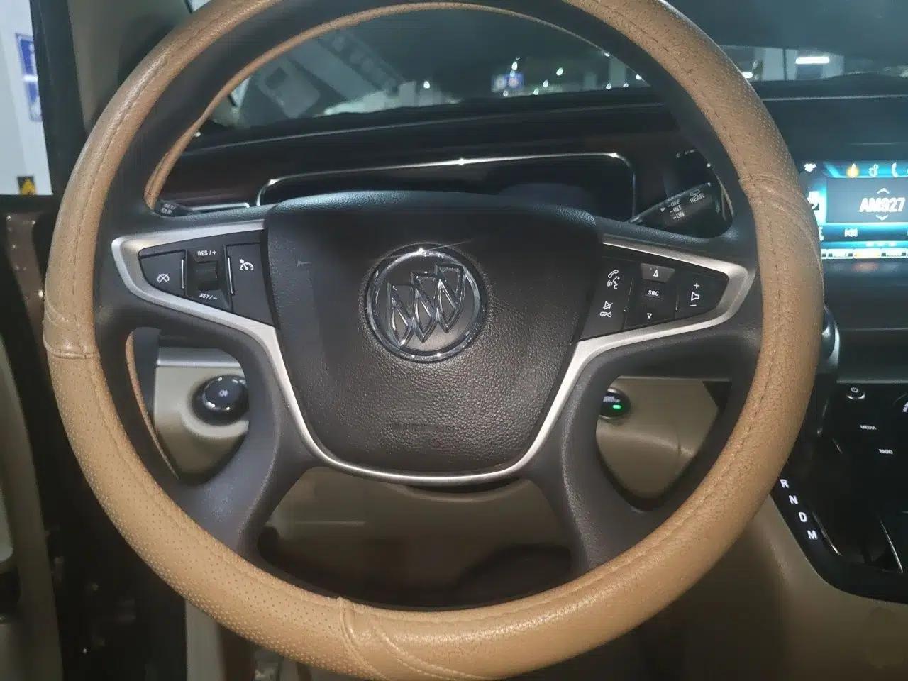 Buick GL8 2017 25S Comfort Version China V Standard — миниатюра 10
