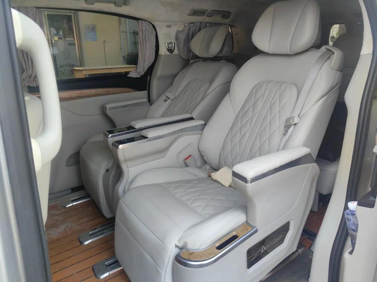 Buick GL8 2018 ES 28T Comfort Model China VI Standard — миниатюра 17